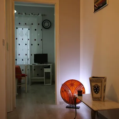 Διαμέρισμα Station *
